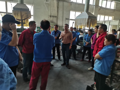 Chuangxian Industry held on-site training sessions on risk and hidden danger investigation, and self inspection and self correction